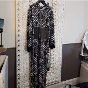 Onesie Black, white and Gray Polka Dot hoodie